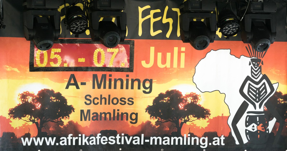 O Fotomagazin  /  Afrikafestival Schloss Mamling 2019